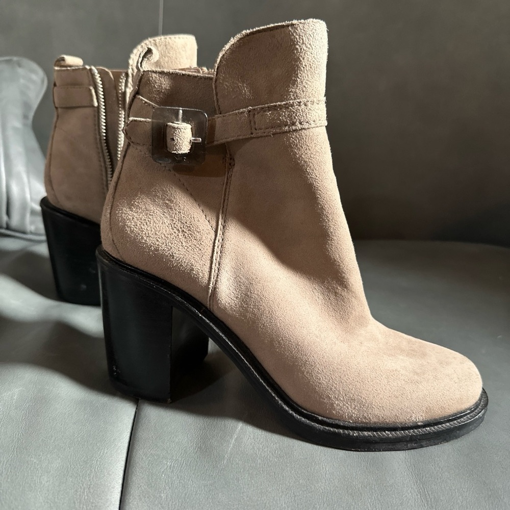 Elizabeth and James Suede block heel boots Anthropologie 8